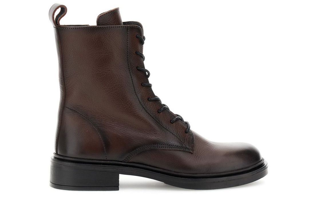 anfibi-donna-eleganti-536fix.jpg Anfibi alti da Donna firmati CafèNoir - immagine 1