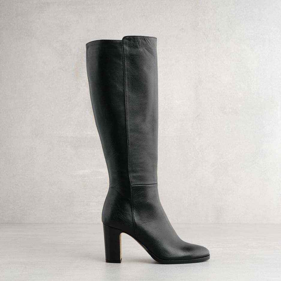 stivale-084red.jpg Claudine in Pelle Nera Contigo - immagine 1