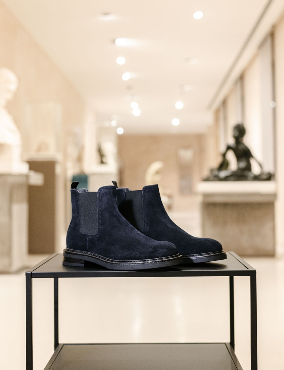 stivaletti-blu-542fzd.jpg Stivaletti camoscio blu - immagine 1