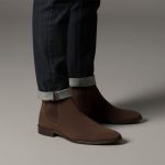 Stivale Chelsea da uomo in pelle scamosciata marrone scuro | Beatnikshoes.com