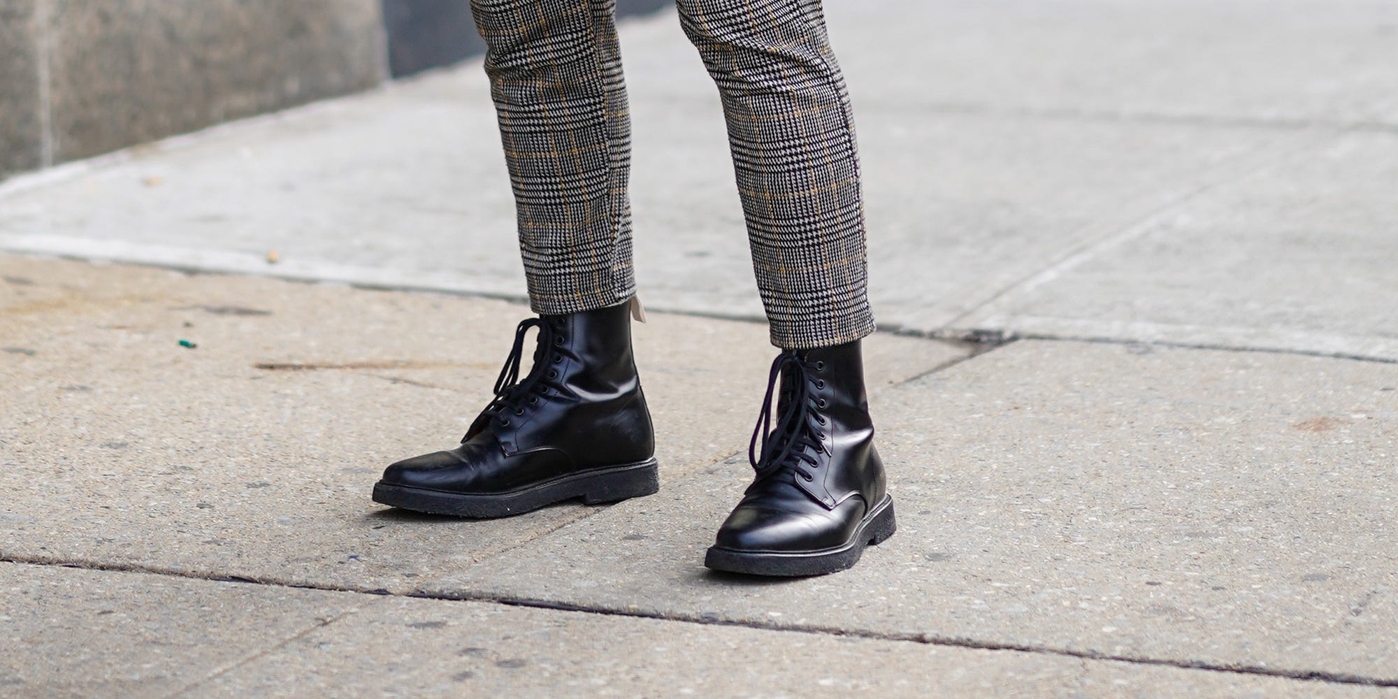stivaletto-da-uomo-956ffl.jpg I migliori stivaletti neri da uomo perfetti con ogni outfit - immagine 1