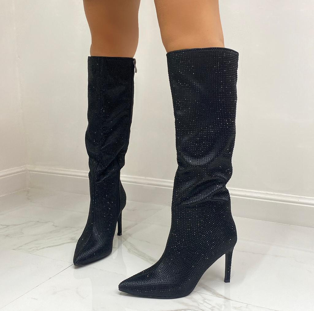 stivali-donna-tacco-718emk.jpg Glamour Stivali Donna Alto Tacco Spillo Punta Strass Nero - immagine 1