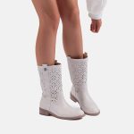 Stivali traforati beige con tacco basso donna | Queen Helena