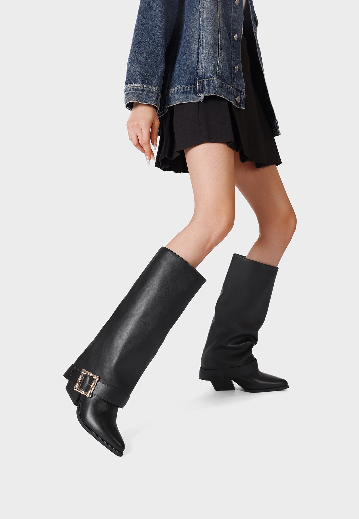 stivali-per-donna-123gxl.jpg Stivali Donna: Eleganti, Comodi e di Tendenza | Queen Helena - immagine 1