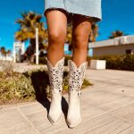 Stivali Texani Estivi Traforati Scamosciati Vintage Offwhite